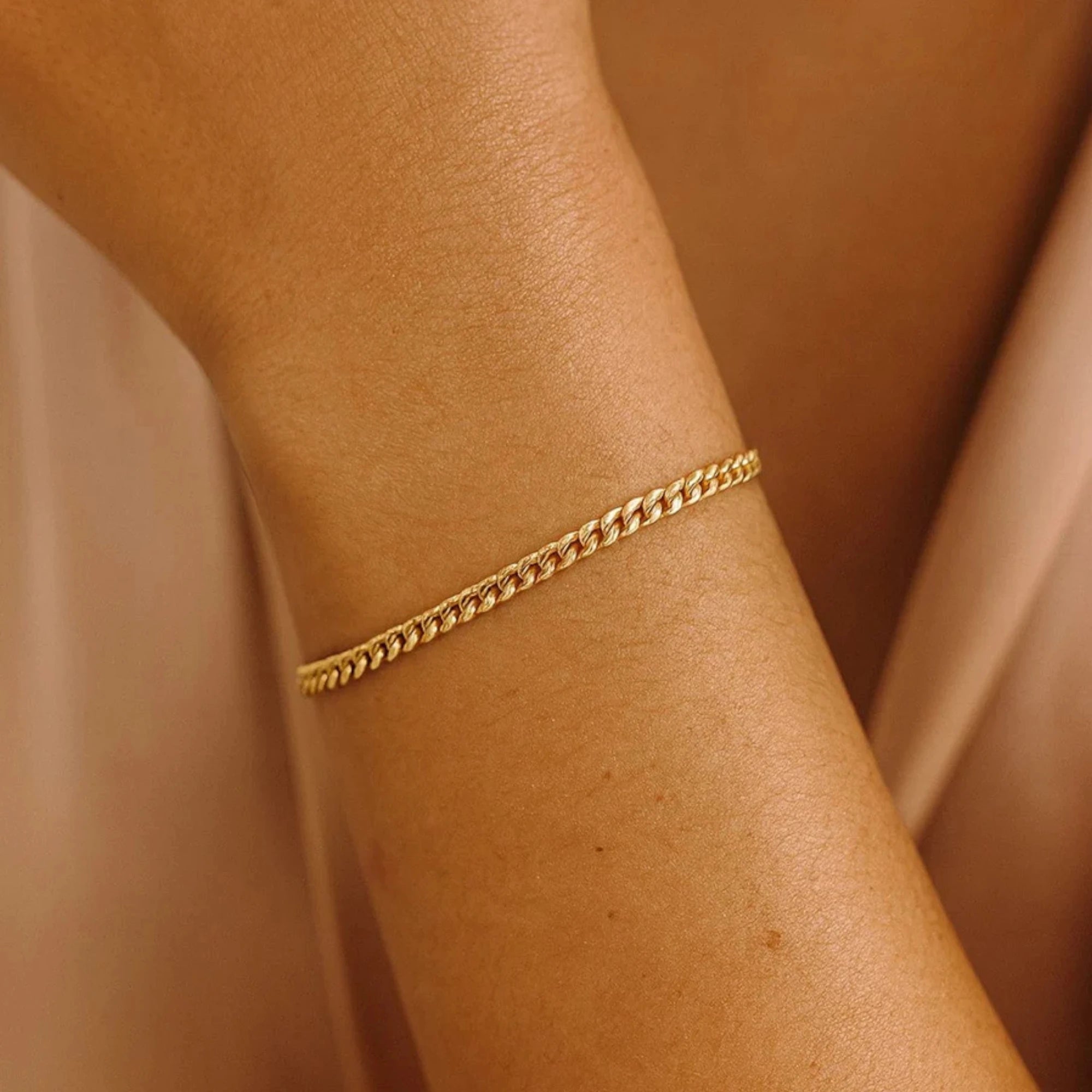 10KT Gold Miami Cuban Bracelet 2.2mm to 3.5mm